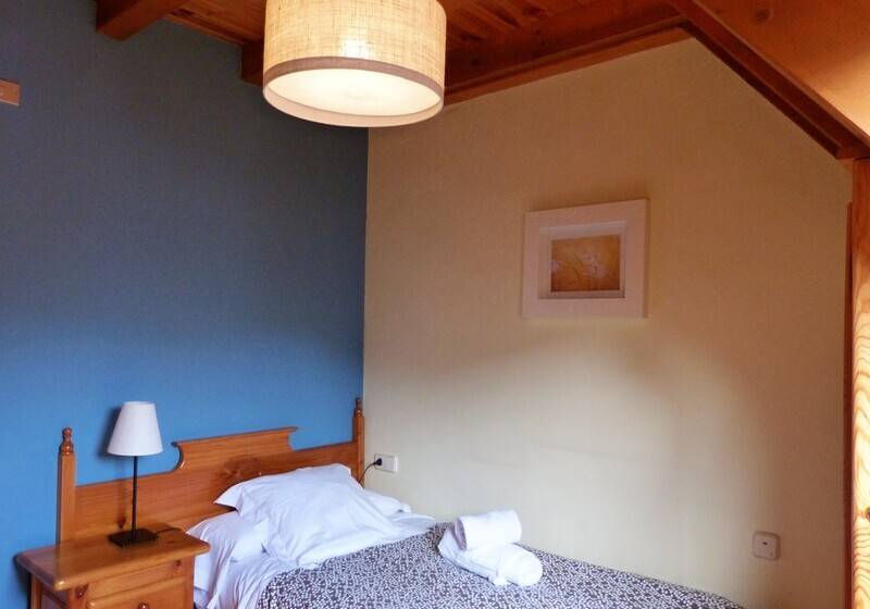 غرفة قياسية فردية, La Petite Boheme