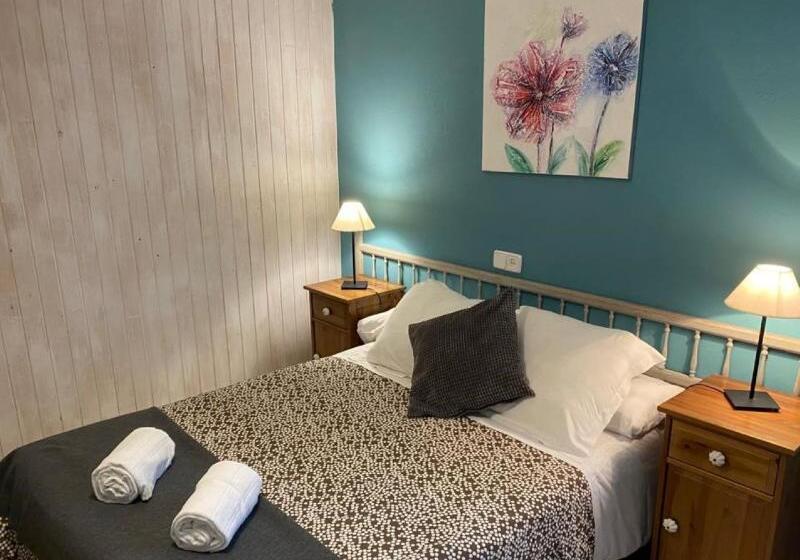 غرفة قياسية, La Petite Boheme