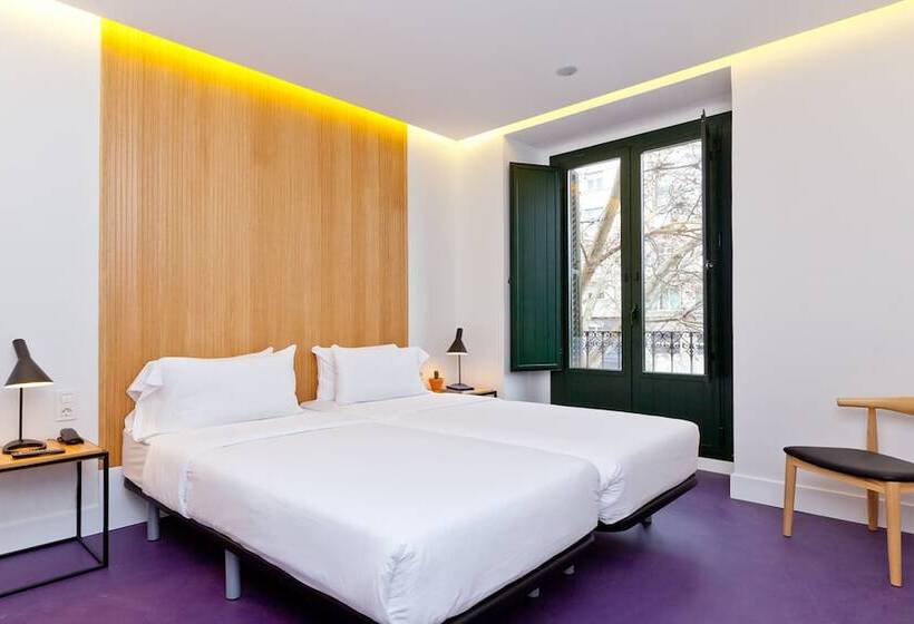 اتاق استاندارد با بالکن, Sleep N Atocha B Corp Certified