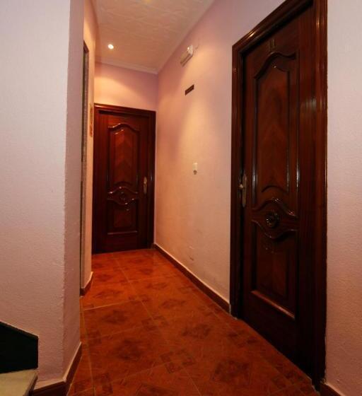 اتاق استاندارد, Hostal Victoria