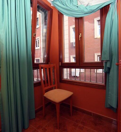 اتاق استاندارد, Hostal Victoria