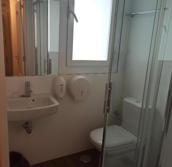 标准间, Bearan Bar & Rooms