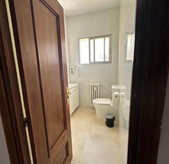 اتاق استاندارد, Hostal Arrate