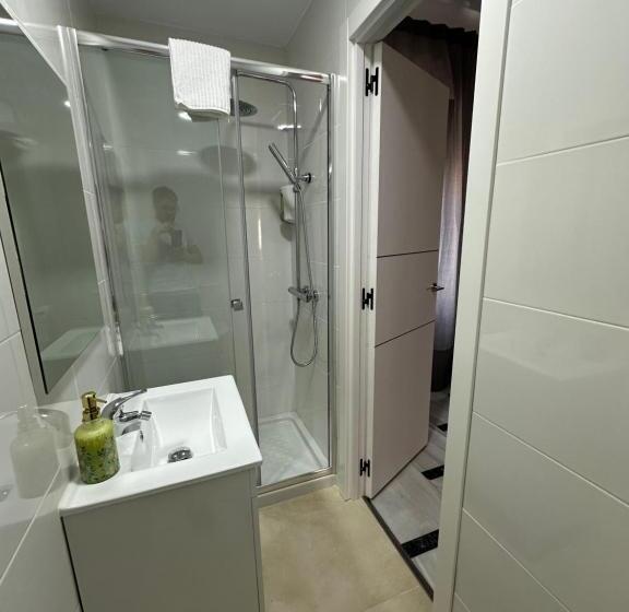 اتاق استاندارد, Hostal Arrate