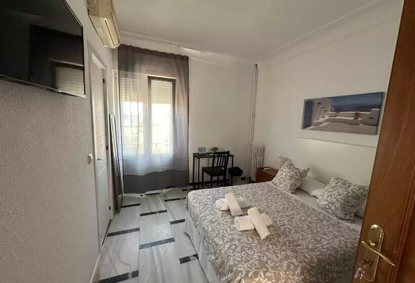 Chambre Standard, Hostal Arrate