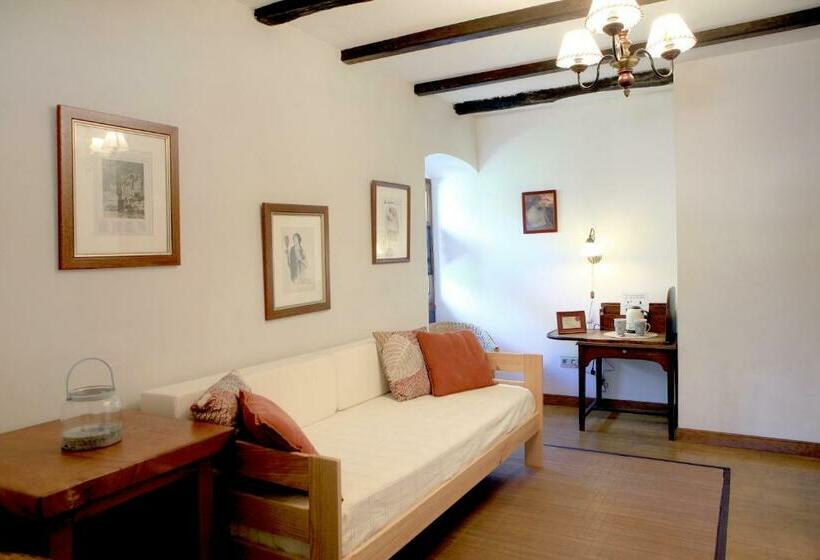 Номер Стандарт Трехместный, Hostal Rural Donamariako Benta