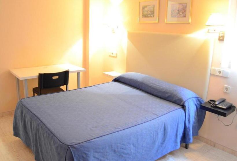 غرفة قياسية فردية, Legazpi