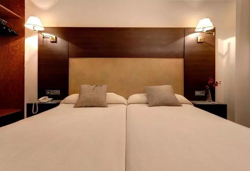 اتاق استاندارد, Madrid Torrejon Plaza