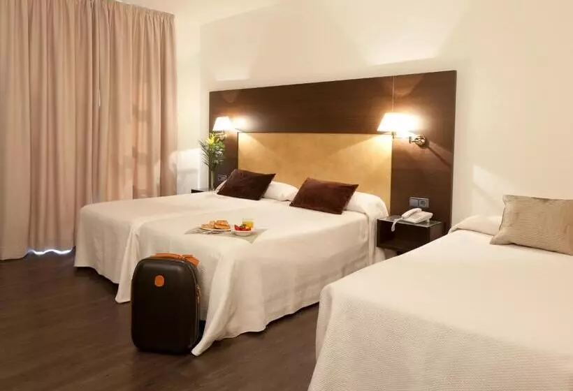 اتاق استاندارد سه نفره, Madrid Torrejon Plaza