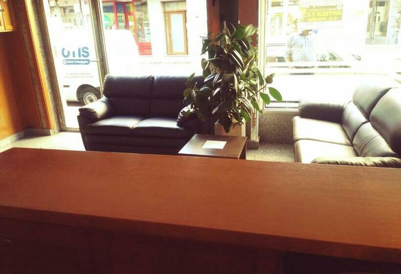 스탠다드 싱글 룸, Orly