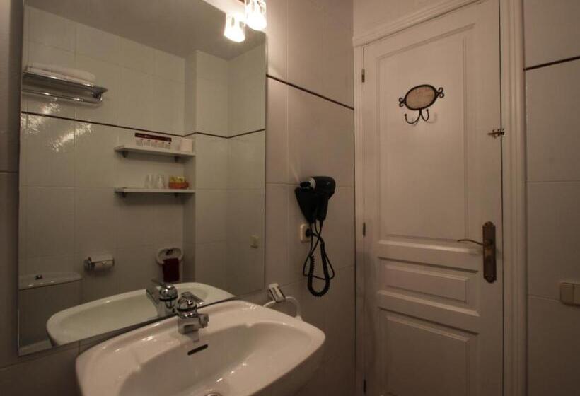 اتاق سوپریور, Ostau D òc