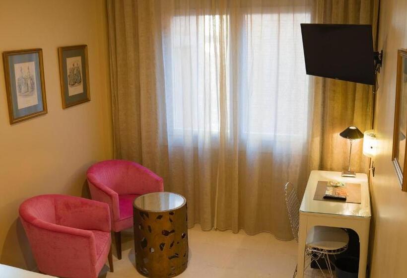 اتاق استاندارد, Sancho