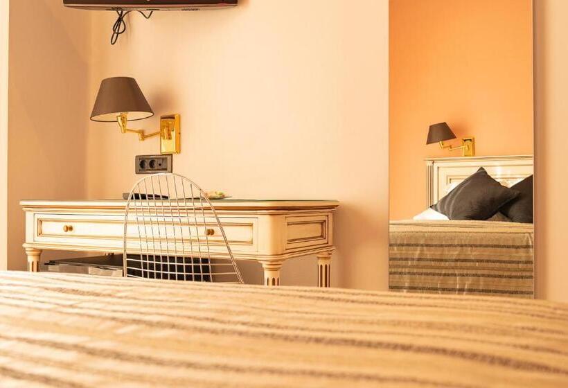 اتاق استاندارد, Sancho