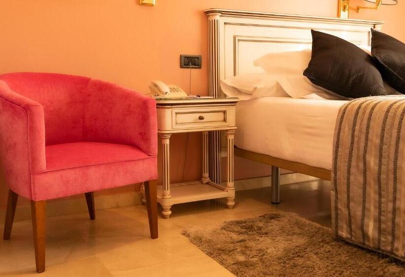 اتاق استاندارد یک تخته با بالکن, Sancho