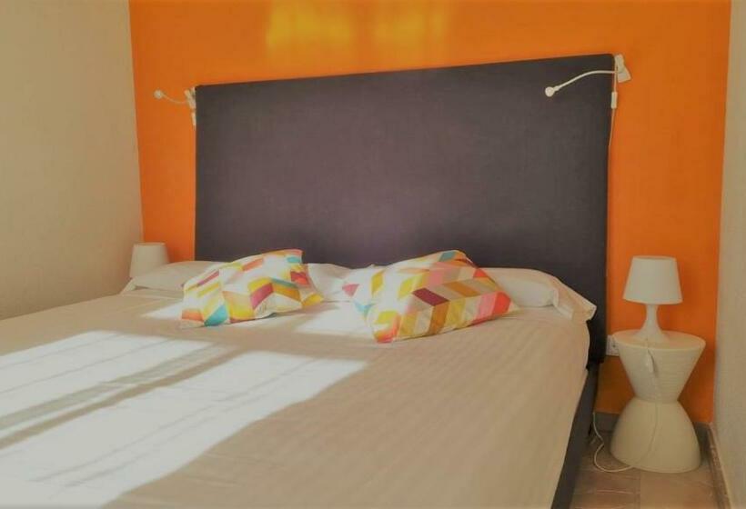 اتاق خانوادگی, Apartamentos Turisticos G3 Galeon