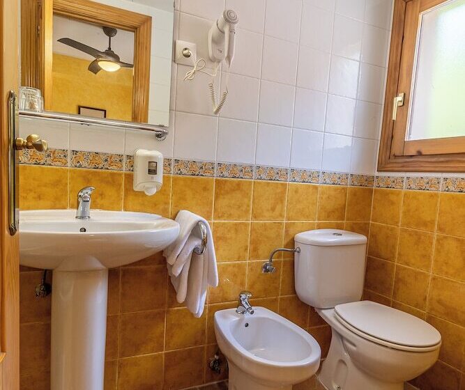 Семейный Номер, Hostal Rio Ara Bellosta By Vivere Stays