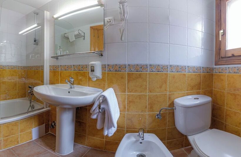 Семейный Номер, Hostal Rio Ara Bellosta By Vivere Stays