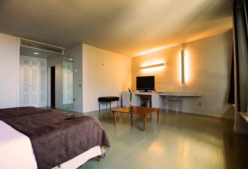 Standard-huone, Escuela Santa Cruz