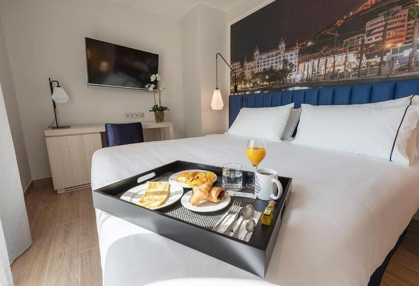 수피리어 테라스 룸, Eurostars Mediterranea Plaza