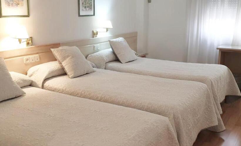 Cameră Triplă Standard, Florida