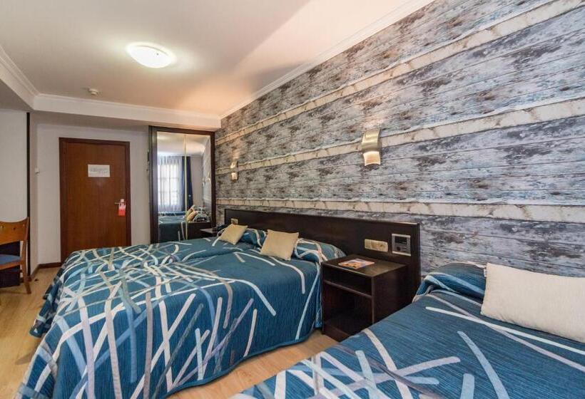 スタンダードトリプルルーム, Gijon