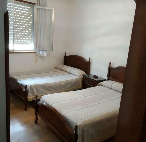 Номер Стандарт, Hostal Residencia Presidente