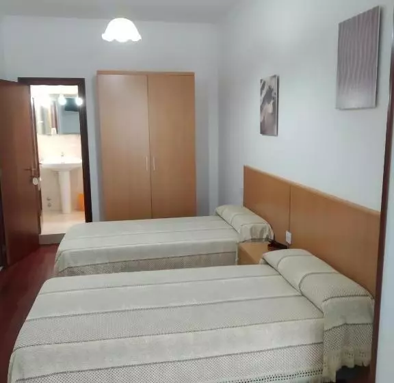 Standard Kolmen Hengen Huone, Hostal Residencia Presidente