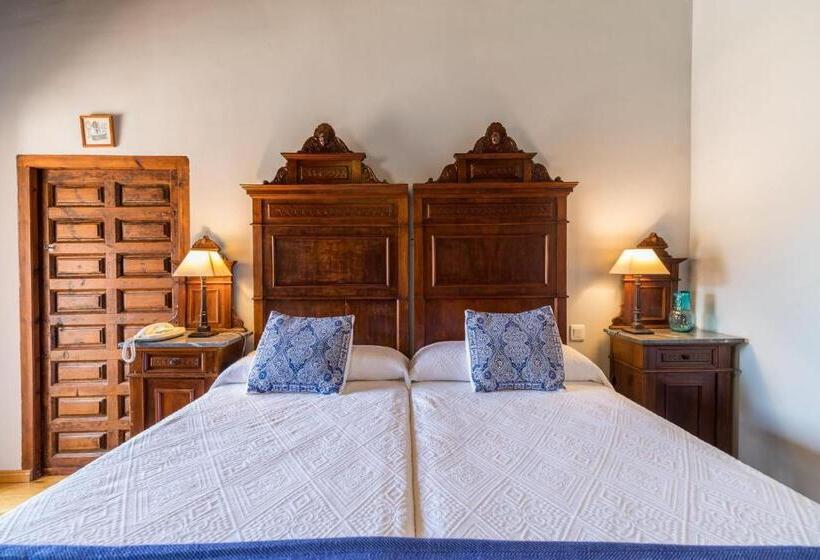 חדר סטנדרט עם מרפסת, Los Leones   Adults Only