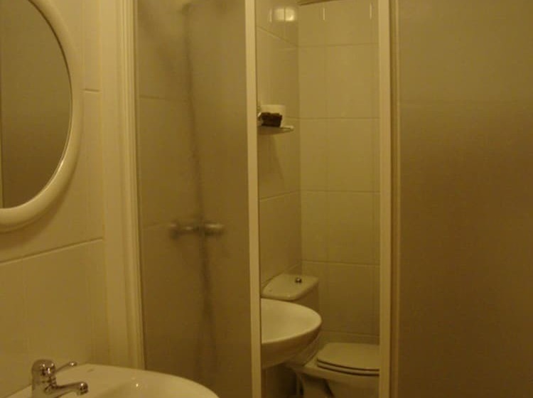 غرفة قياسية, Rural Genestoso