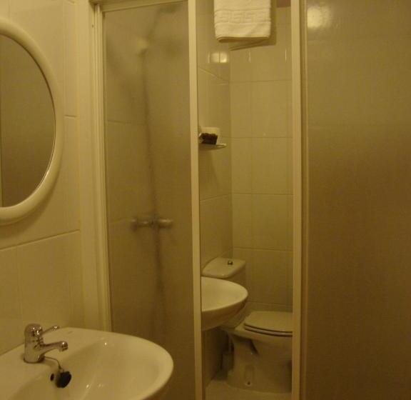 غرفة قياسية, Rural Genestoso