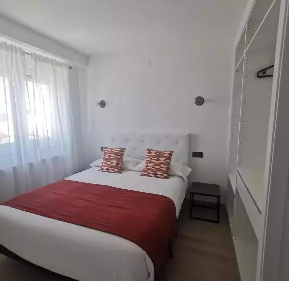 1 Schlafzimmer Apartment, Seijo