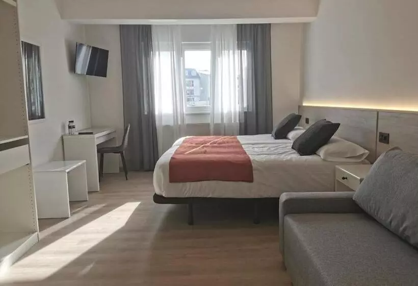 3-Bett-Standardzimmer, Seijo