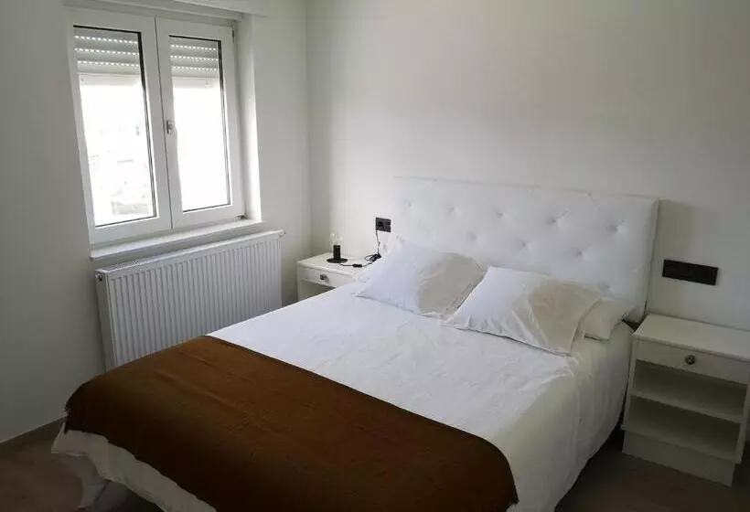 4 Bett Standardzimmer, Seijo