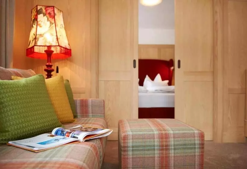 سوییت لوکس, Boutique Hotel Schmelzhof