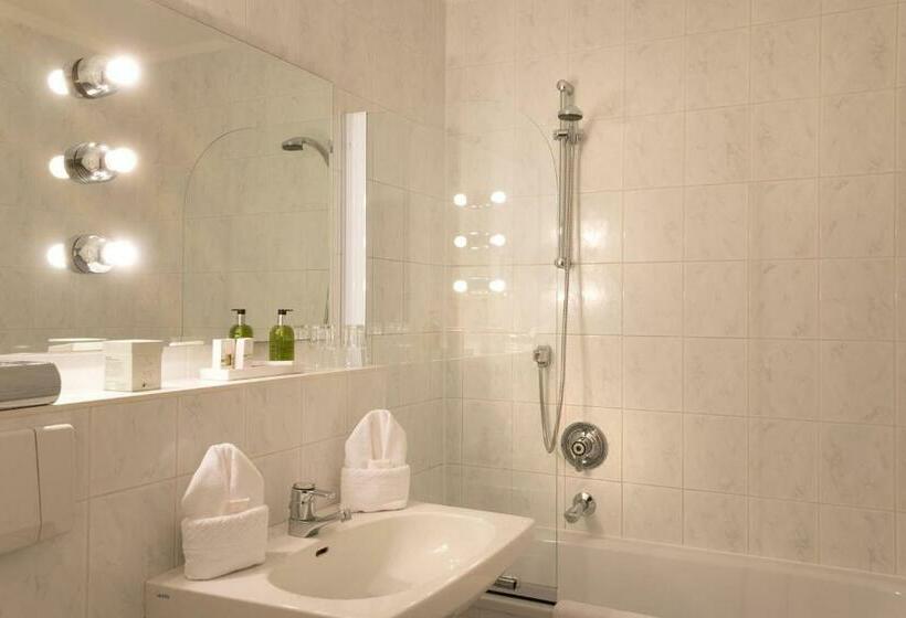 스탠다드 룸 가든 전망, Dermuth Hotels – Hotel Dermuth Pörtschach