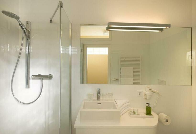 스탠다드 룸 가든 전망, Dermuth Hotels – Hotel Dermuth Pörtschach