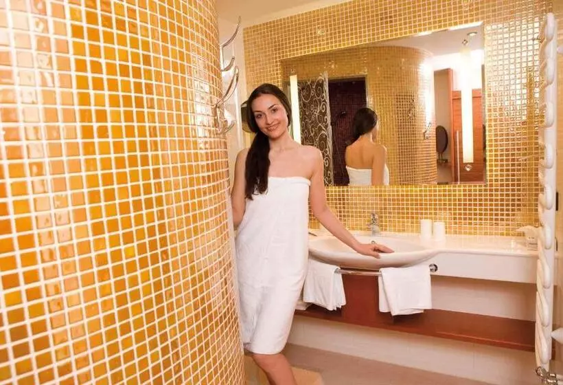 デラックスルーム, Eurothermenresort Bad Ischl Hotel Royal 4 Sterne Superior