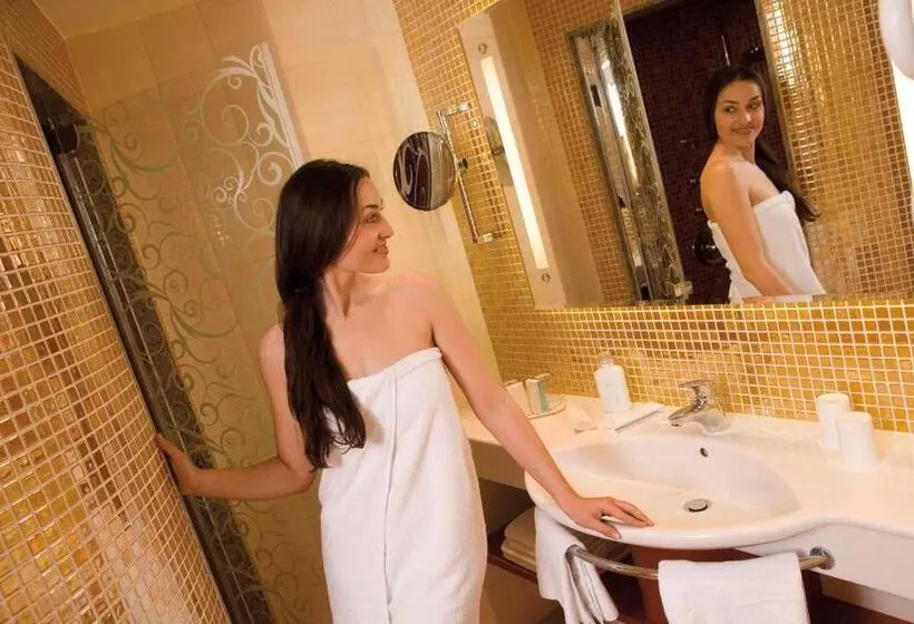 デラックスルーム, Eurothermenresort Bad Ischl Hotel Royal 4 Sterne Superior
