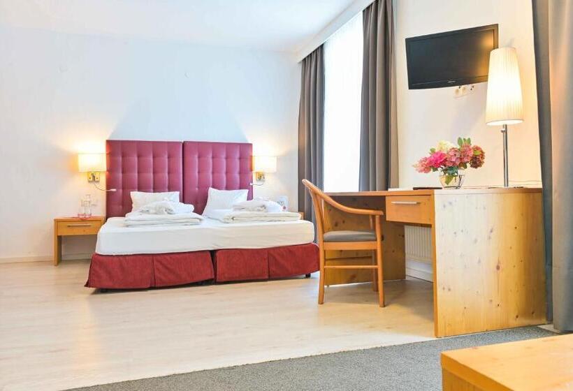 Номер Стандарт с Балконом, Ferienhotel Alber