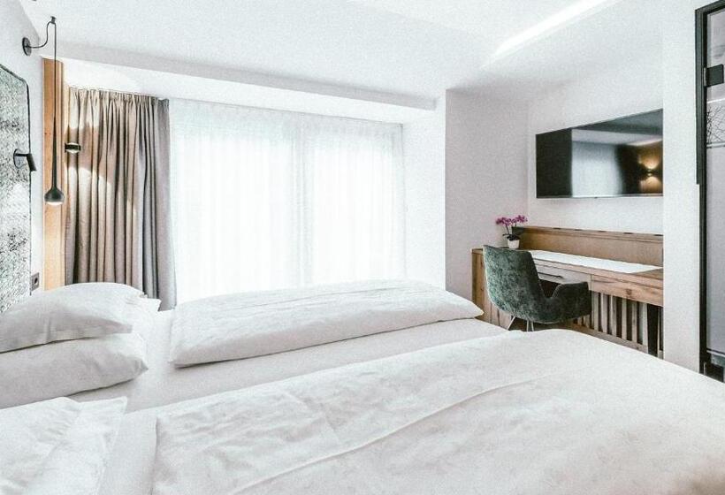 Номер Стандарт, Gourmet & Wine Hotel Austria 4 Sterne Superior