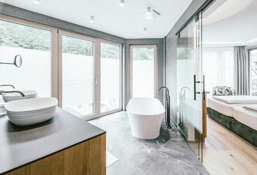 Люкс с Балконом, Gourmet & Wine Hotel Austria 4 Sterne Superior