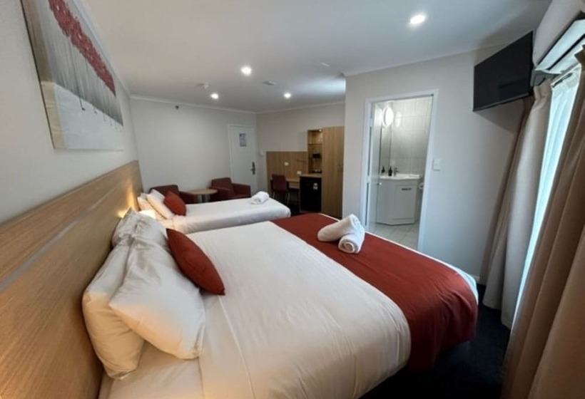 غرفة سوبيريور, Adelaide Royal Coach