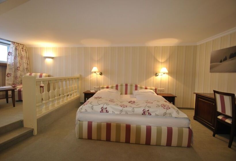 חדר קומפורט, Albona Nova