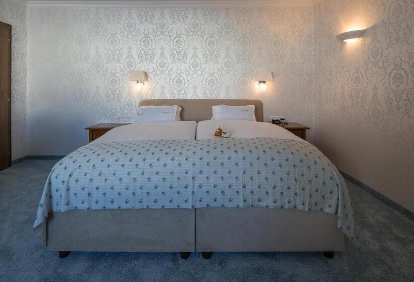 חדר קומפורט, Albona Nova