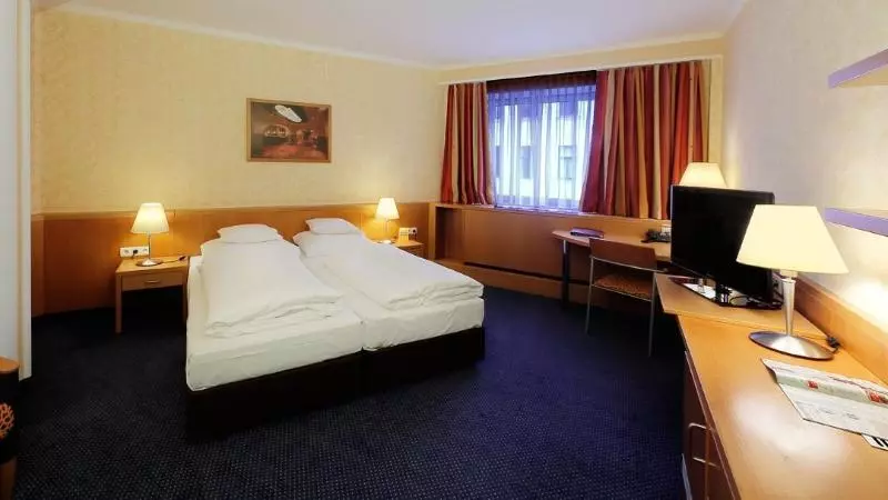 اتاق استاندارد, Strudlhof Vienna