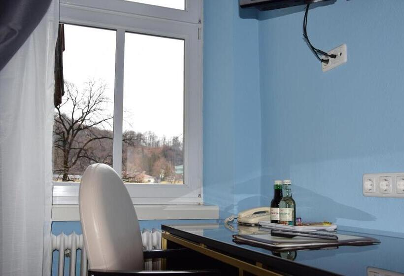 اتاق استاندارد یک نفره, Atel Hotel Lasserhof