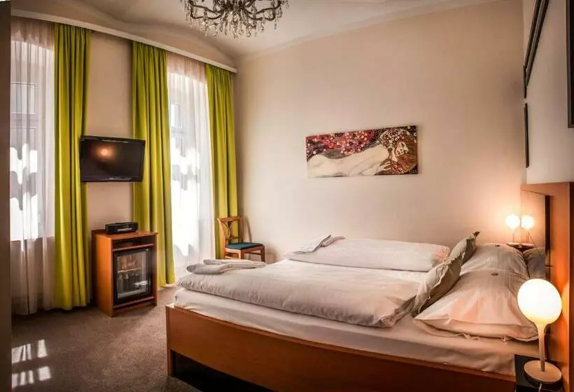 اتاق استاندارد با چشم‌انداز پارک, Boutiquehotel Donauwalzer