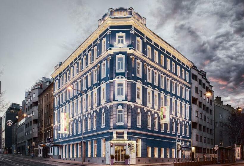 컴포트 트리플 룸, Boutiquehotel Donauwalzer