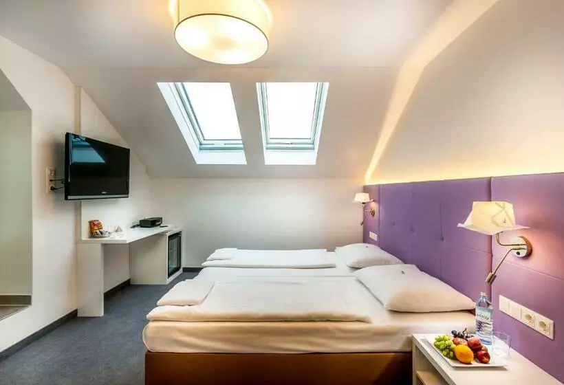 اتاق راحتی سه تخته, Boutiquehotel Donauwalzer