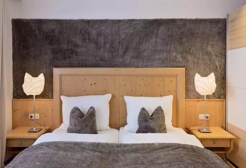 Classic room with balcony, Bruggwirt